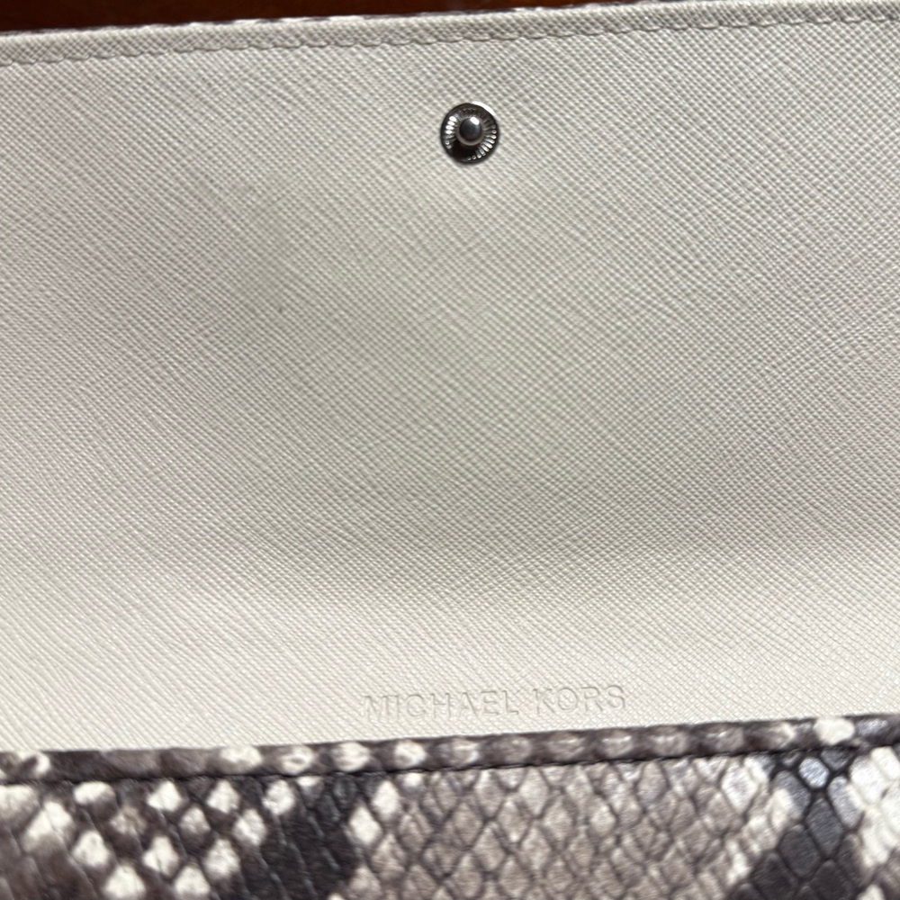 Euc Michael Kors Python Wallet - image 4